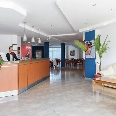 Хотел йо Св. Св. Константин и Елена