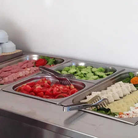 Otel Yo Aziz Konstantin ve Elena